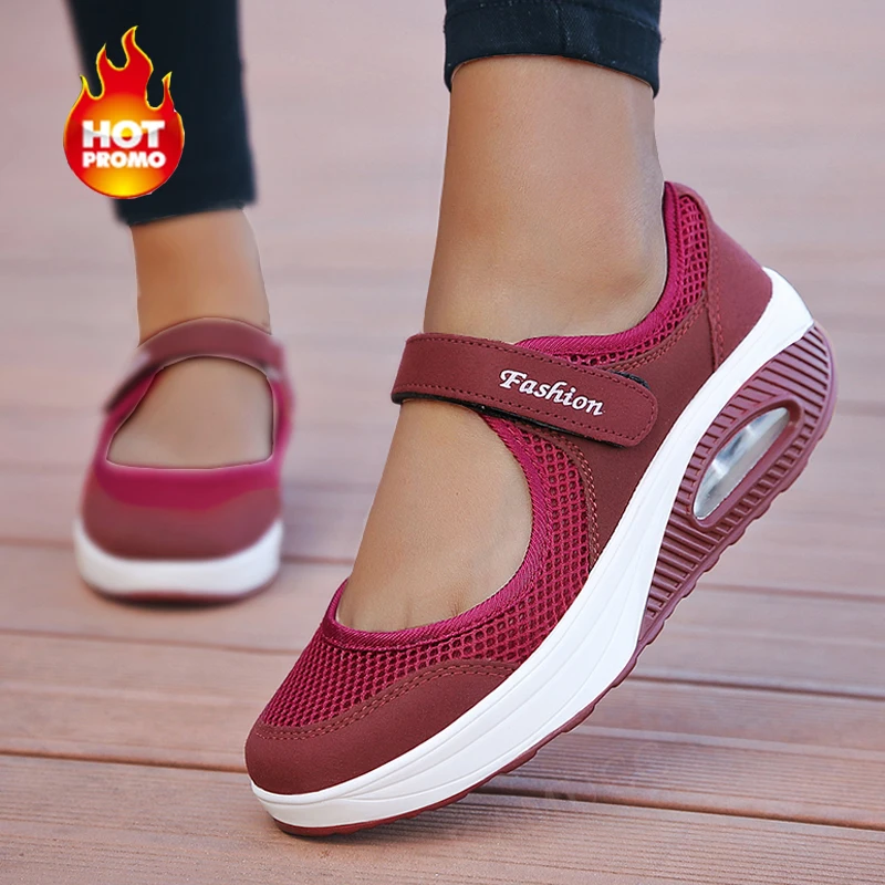 2022 Spring Red Women Vulcanize Shoes Casual Sneakers Female Soft Flat for Lady Lightweight Breathable Zapatos De Mujer Zapatos
2022 Spring Red Women Vulcanize Shoes Casual Sneakers Female Soft Flat for Lady Lightweight Breathable Zapatos De Mujer Zapatos