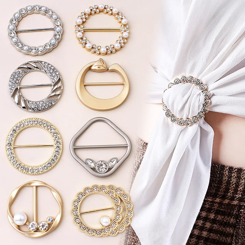 

New Fashion Corner Hem Waist Knotted Brooches Crystal Pearl Metal Hijab Scarf Ring Button Shirt T-shirt Fixed Buckle Accessories