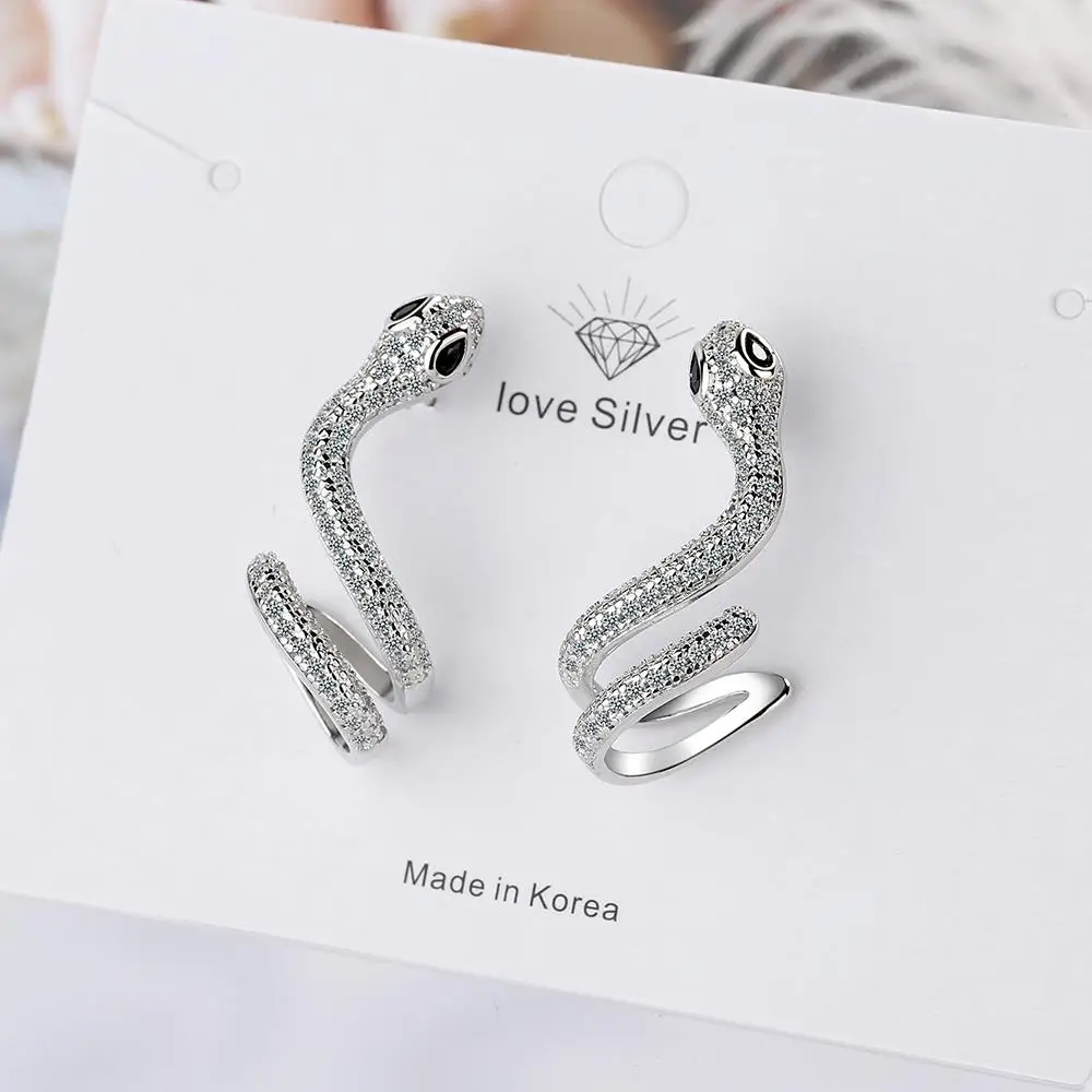 Женские серьги-змеи из серебра 925 пробы, с фианитами 
Женские серьги-змеи из серебра 925 пробы, с фианитами