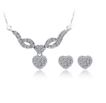 Модные женские полностью водонепроницаемые бриллиантовые серьги любовь ожерелье Ювелирный Комплект Кулон
Модные женские полностью водонепроницаемые бриллиантовые серьги любовь ожерелье Ювелирный Комплект Кулон