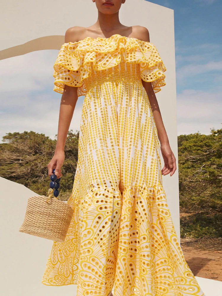 HIGH QUALITY New Fashion 2022 Designer Women's Double layered Ruffle Slash Neck Embroidered Hollow Out Long Dress
HIGH QUALITY New Fashion 2022 Designer Women's Double layered Ruffle Slash Neck Embroidered Hollow Out Long Dress