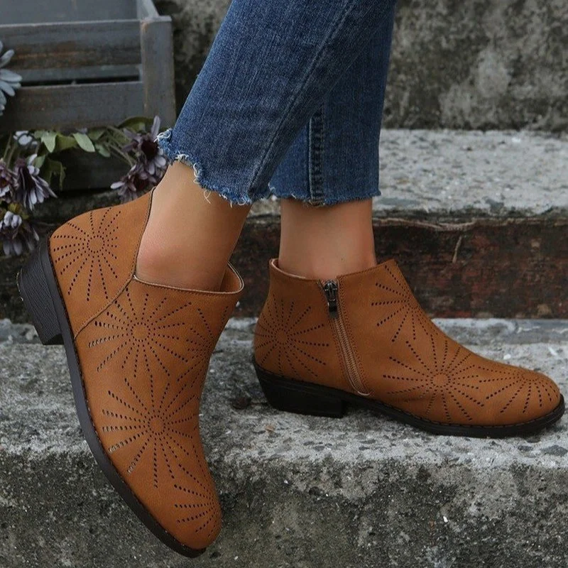 New Ankle Boots Women Western Chelsea Boots Point Toe Print Female Ankle Boots Retro Fashion Females Booties Outdoor Feetwear
New Ankle Boots Women Western Chelsea Boots Point Toe Print Female Ankle Boots Retro Fashion Females Booties Outdoor Feetwear