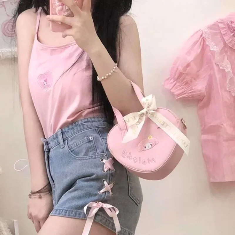 Аниме Kawaii Kuromi сумка Sanrioed My Melody мультфильм КТ Кот персик в форме сердца сумка через плечо сумка-мессенджер подарок для девушки
Аниме Kawaii Kuromi сумка Sanrioed My Melody мультфильм КТ Кот персик в форме сердца сумка через плечо сумка-мессенджер подарок для девушки