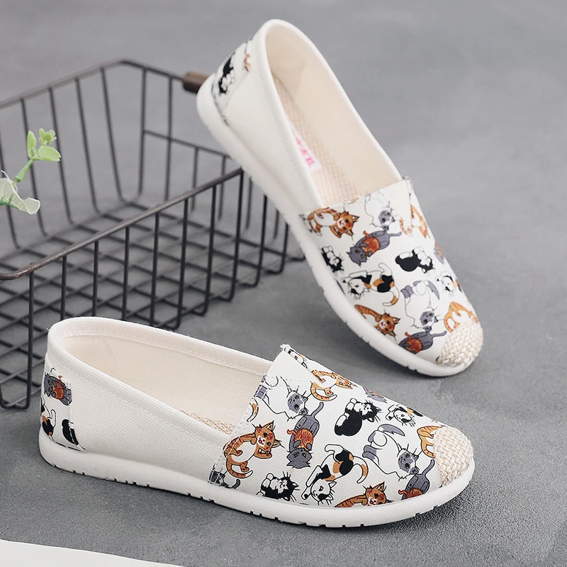 Women Flats New Style Retro Cloth Female Slip-on Loafers Soft Sole Canvas Boat Shoes Cartoon Print Fisherman Ladies Lazy Shoes
Women Flats New Style Retro Cloth Female Slip-on Loafers Soft Sole Canvas Boat Shoes Cartoon Print Fisherman Ladies Lazy Shoes