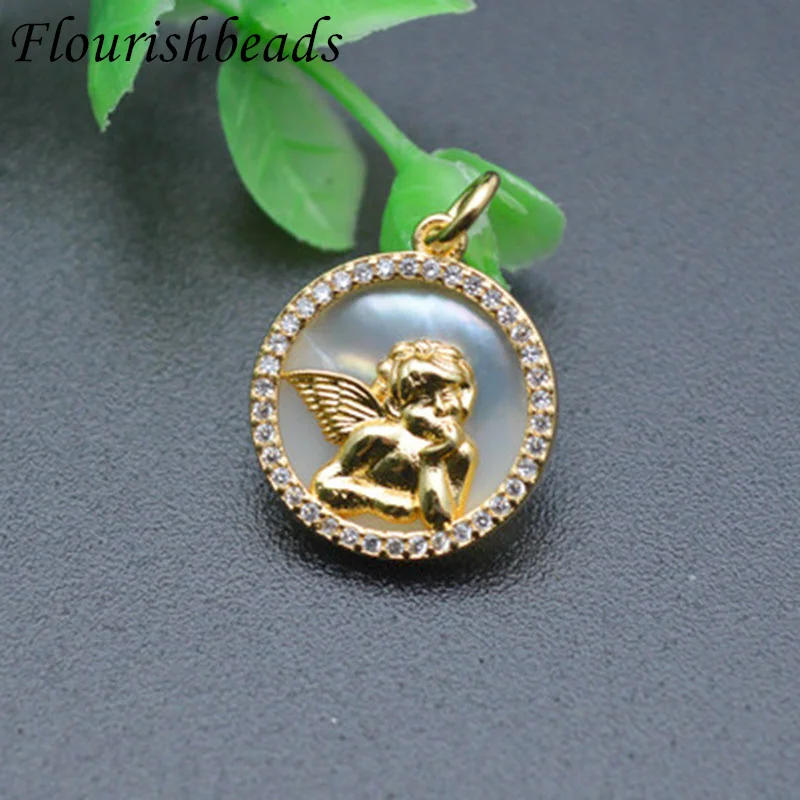 15x16mm Nickel Free Anti Fading Gold Plated White Rainbow CZ Pave Natural Shell Round Angel Wing Portrait Coin Charms 10pc/lot 
15x16mm Nickel Free Anti Fading Gold Plated White Rainbow CZ Pave Natural Shell Round Angel Wing Portrait Coin Charms 10pc/lot