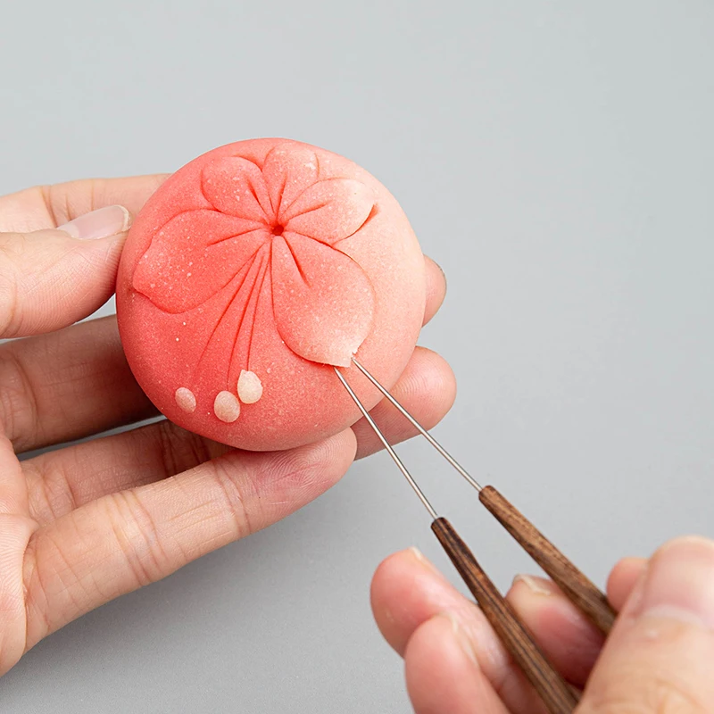 1pair Japanese wagashi Chrysanthemum fine work needle fine work chopsticks wagashi fruit cutting special tool
1pair Japanese wagashi Chrysanthemum fine work needle fine work chopsticks wagashi fruit cutting special tool