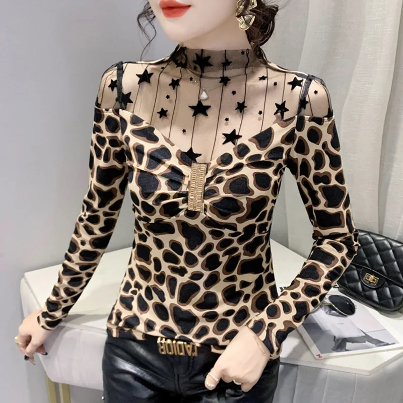 New 2022 Spring Women's T-Shirt Fashion Casual Long-Sleeved Hollow Out Diamond Mesh Tops M-3XL Plus Size Female Blusas
New 2022 Spring Women's T-Shirt Fashion Casual Long-Sleeved Hollow Out Diamond Mesh Tops M-3XL Plus Size Female Blusas