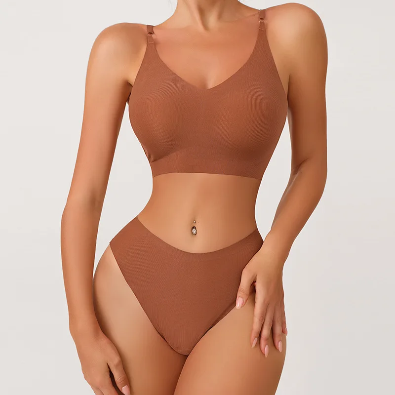 Bra Thong Lingerie Set Push Up Sport Thread woman sexy lingerie underwear sensual Exotic Erotic hot nightie Intimate costumes
Bra Thong Lingerie Set Push Up Sport Thread woman sexy lingerie underwear sensual Exotic Erotic hot nightie Intimate costumes