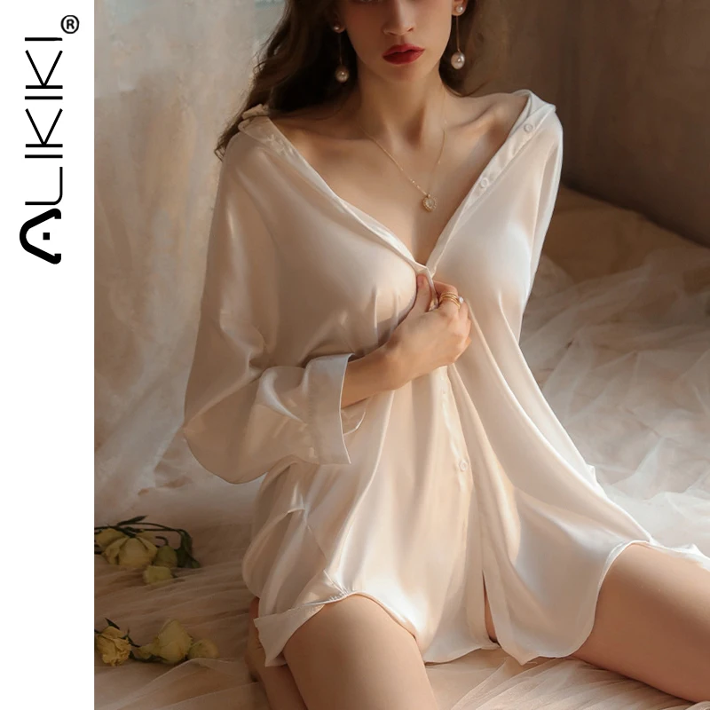 Women's Pajamas Satin Sleep Shirt Dress Woman Sexy Deep V Sexy Woman Nightie Thin Sleepwear Loose Night Dress Oversize Nightgown
Women's Pajamas Satin Sleep Shirt Dress Woman Sexy Deep V Sexy Woman Nightie Thin Sleepwear Loose Night Dress Oversize Nightgown