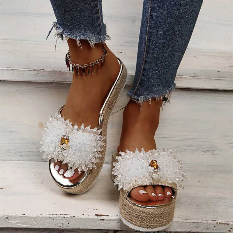 2022 Women Platform Slippers Summer Woman Hemp String Bead Crystal Flats Female Casual Shoes Ladies Beach Slides Plus Size 43
2022 Women Platform Slippers Summer Woman Hemp String Bead Crystal Flats Female Casual Shoes Ladies Beach Slides Plus Size 43