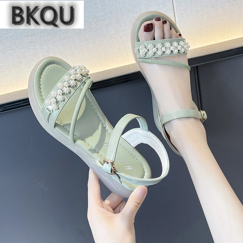 2022 summer new all-match transparent high-heeled women's sandals women's espadrille thick-soled women's shoes flat sandals
2022 summer new all-match transparent high-heeled women's sandals women's espadrille thick-soled women's shoes flat sandals