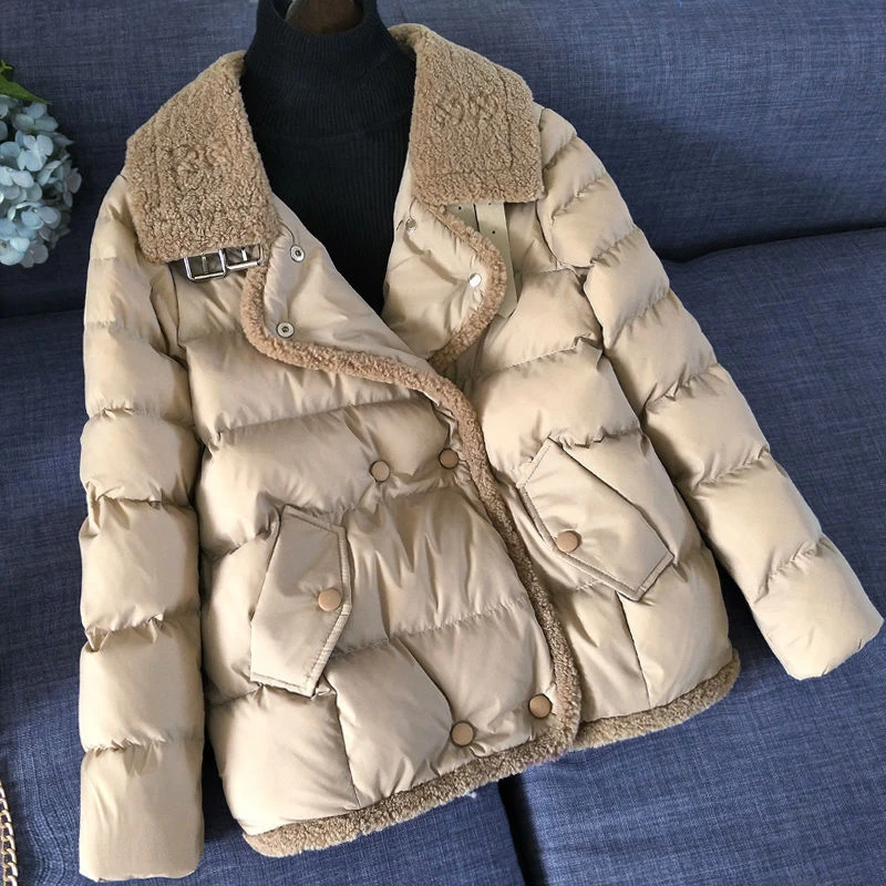 Women's Winter New Jacket Super Hot Splicing Long Sleeve Top White Coat Loose V-Neck Warm Casual Coats Female Woman Parka
Women's Winter New Jacket Super Hot Splicing Long Sleeve Top White Coat Loose V-Neck Warm Casual Coats Female Woman Parka