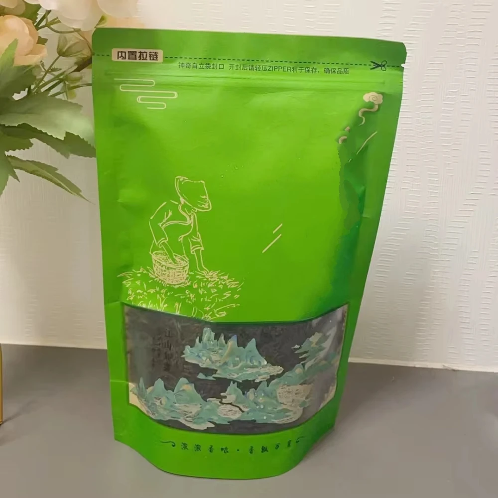 Китайский зелёный чай Би Лу Чунь 250г
Китайский зелёный чай Би Лу Чунь 250г