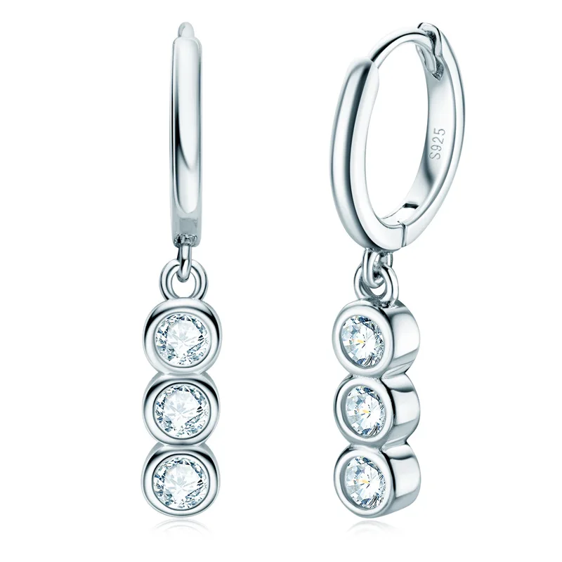 3 Stone 925 Sterling Silver VVS1 3MM D Color Real Moissanite Diamond Dangle Earrings Wedding Party Fine Jewelry GRA Wholesale
3 Stone 925 Sterling Silver VVS1 3MM D Color Real Moissanite Diamond Dangle Earrings Wedding Party Fine Jewelry GRA Wholesale