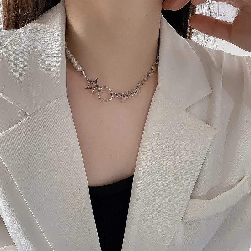 Женское Ожерелье в виде пентаграммы, сращивающееся ожерелье, Женская Изысканная цепочка до ключицы с креативными буквами серебристого цве...
Женское Ожерелье в виде пентаграммы, сращивающееся ожерелье, Женская Изысканная цепочка до ключицы с креативными буквами серебристого цве...