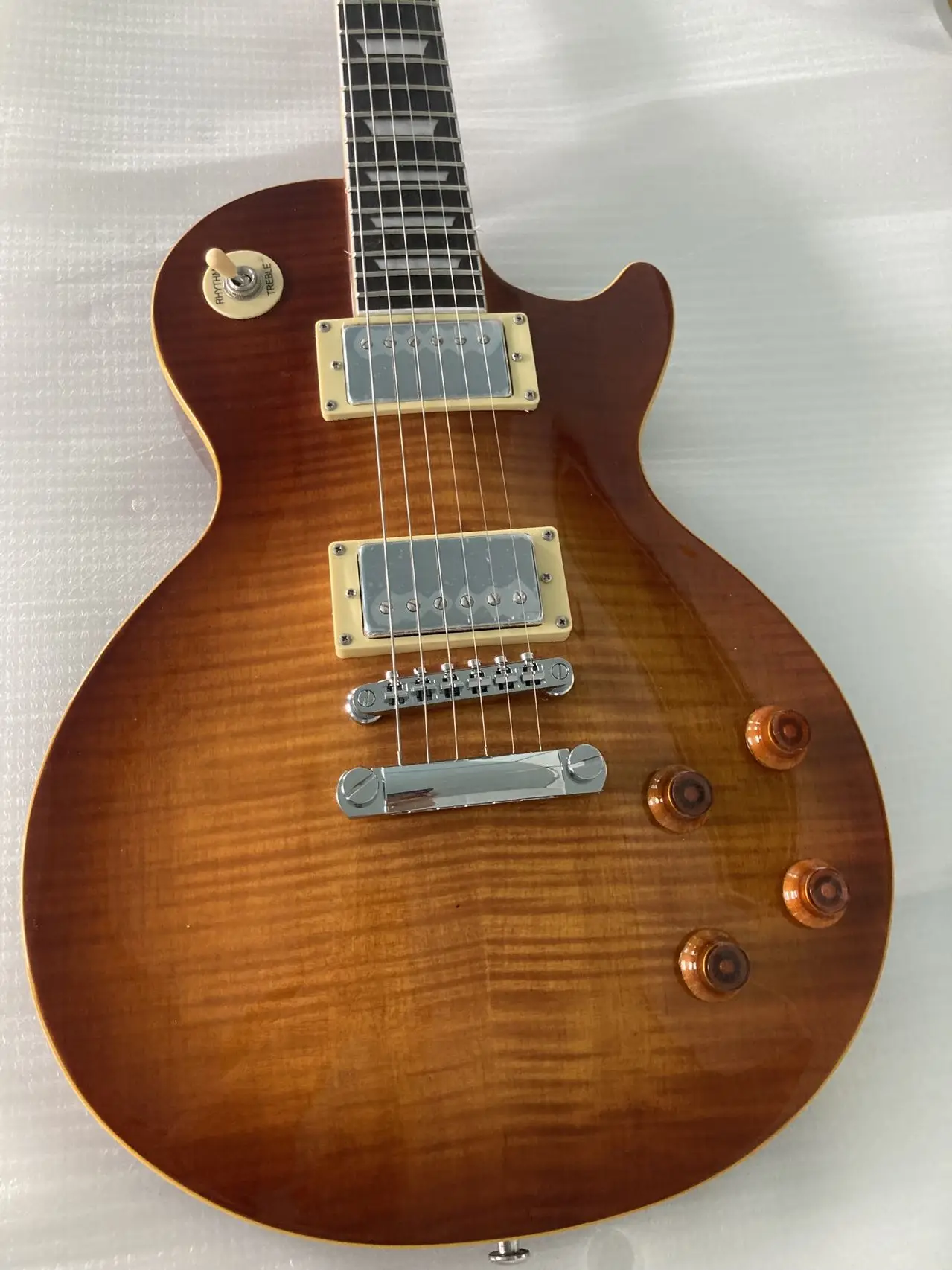 Oem 6 String LP Electric Guitar A Flame Maple Top Building Yellow Glossy Finish,Free Delivery
Oem 6 String LP Electric Guitar A Flame Maple Top Building Yellow Glossy Finish,Free Delivery