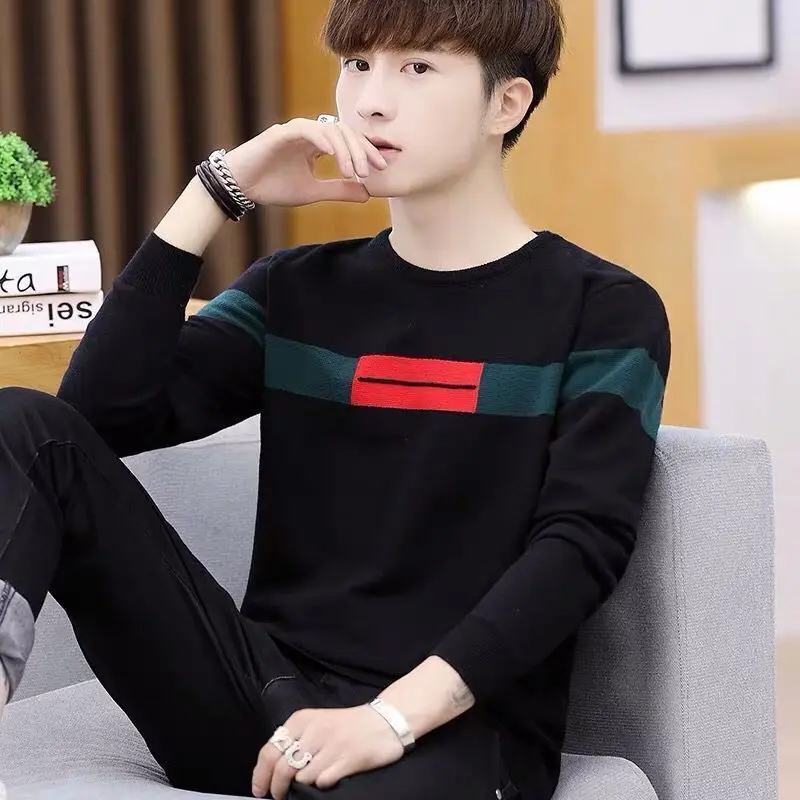 2022 New Winter Warm Sweater Men Round Neck Pullover Street Patchwork Sweaters Mens Autumn Casual Loose Knitted Tops Homme E537
2022 New Winter Warm Sweater Men Round Neck Pullover Street Patchwork Sweaters Mens Autumn Casual Loose Knitted Tops Homme E537