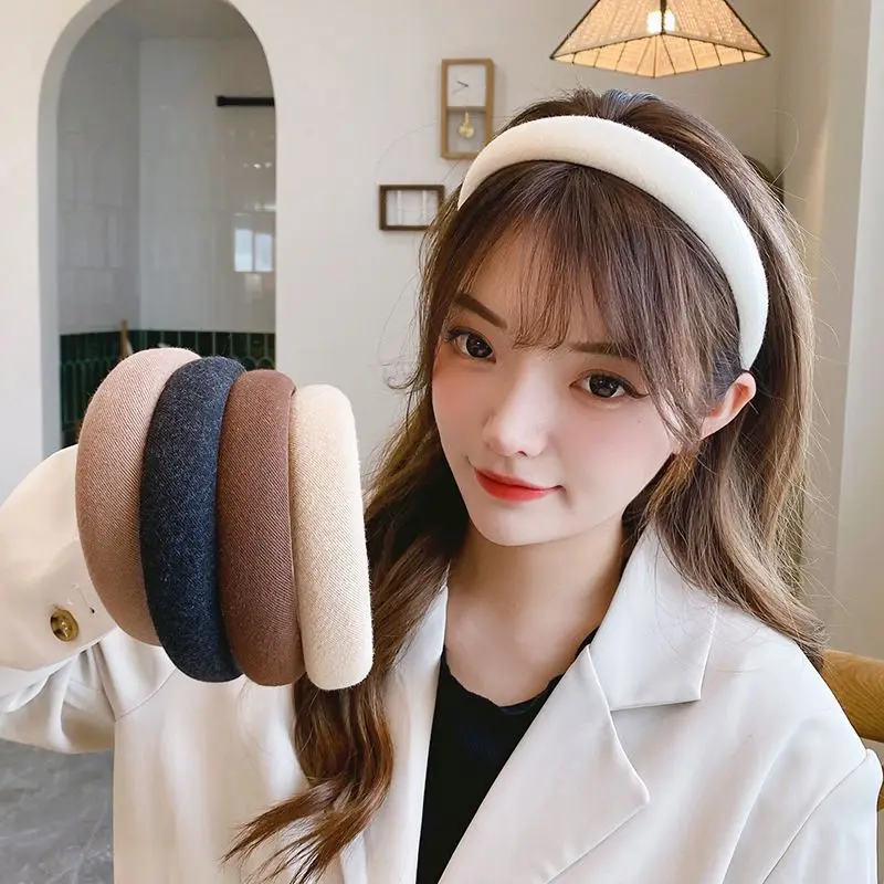 Simple Solid Color Hairband For Women Winter Elegant Hairhoop Wide Brim Sponges Filled Headband Hair Accessories Headwear Gifts 
Simple Solid Color Hairband For Women Winter Elegant Hairhoop Wide Brim Sponges Filled Headband Hair Accessories Headwear Gifts