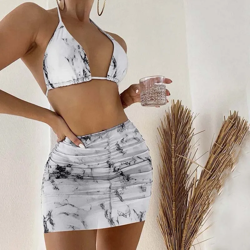 Women 4 Piece Tie Dye Triangle Halter Cover Up Drawstring Skirt Bikini Swimsuit
Women 4 Piece Tie Dye Triangle Halter Cover Up Drawstring Skirt Bikini Swimsuit