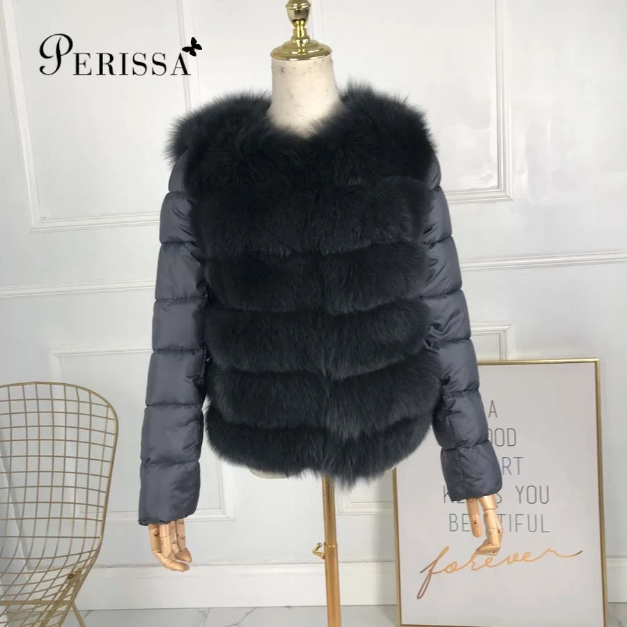 Short Blue Fox Fur Coat Vest With Down Sleeves Women's Winter Jacket Detachable High Quality
Short Blue Fox Fur Coat Vest With Down Sleeves Women's Winter Jacket Detachable High Quality