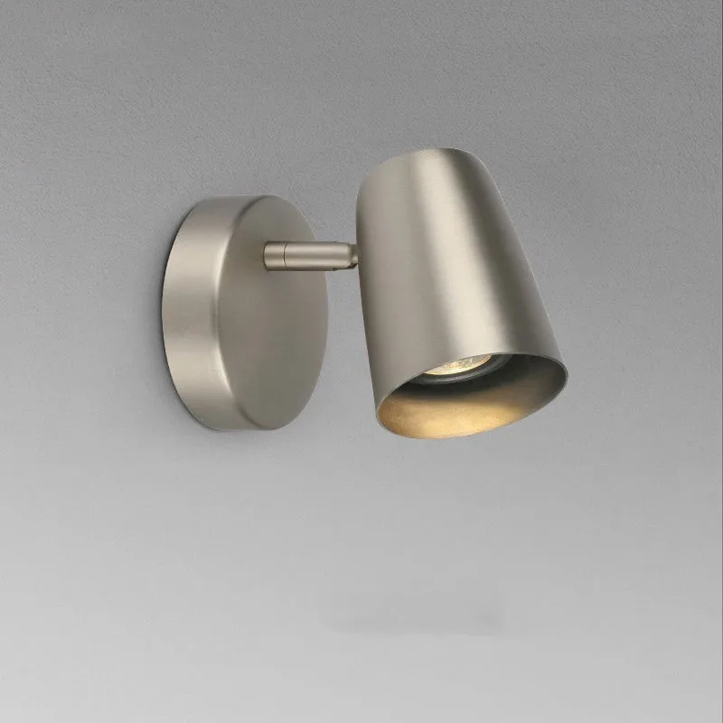 340° Rotating Wall Lamp Nordic Creative Bedroom Bedside Wall Lamp Stairwell Lamp Background Wall Light Luxury Wall Lamp
340° Rotating Wall Lamp Nordic Creative Bedroom Bedside Wall Lamp Stairwell Lamp Background Wall Light Luxury Wall Lamp