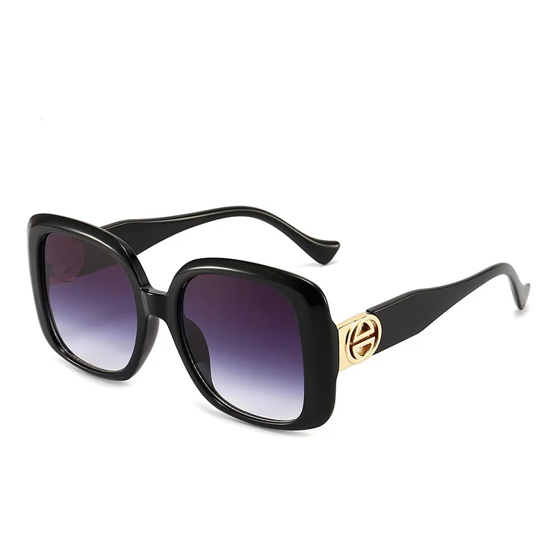 New Square Fashion Luxury Sunglasses Women Brand Designer Men Women Classic Letter Vintage Sun Glasses Outdoor Oculos De Sol
New Square Fashion Luxury Sunglasses Women Brand Designer Men Women Classic Letter Vintage Sun Glasses Outdoor Oculos De Sol