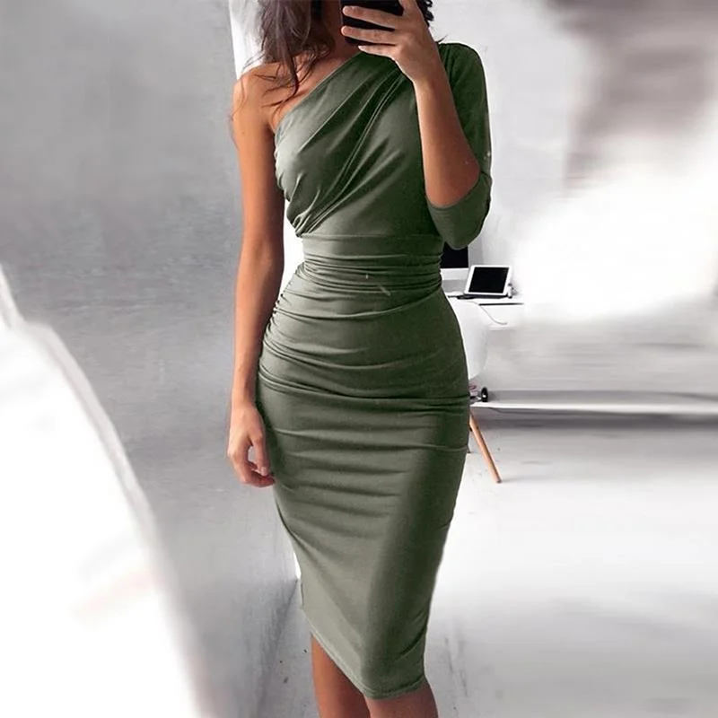 Elegant Ladies Casual Slant Shoulder Open Back Slim Mid-length Bag Hip Dress with Belt Sexy One-shoulder Bodycon Dress
Elegant Ladies Casual Slant Shoulder Open Back Slim Mid-length Bag Hip Dress with Belt Sexy One-shoulder Bodycon Dress