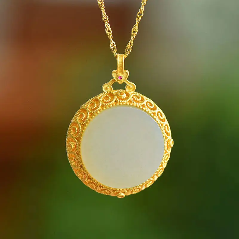 Hollow Blue Lotus Pendant Female S925 Sterling Silver Retro Palace Style Can Open The Sachet Necklace
Hollow Blue Lotus Pendant Female S925 Sterling Silver Retro Palace Style Can Open The Sachet Necklace