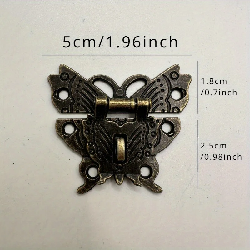 Винтажная защелка-бабочка, замок в деревянной шкатулки для драгоценностей из сплава в стиле ретро, декоративная фурнитура для мебели
Винтажная защелка-бабочка, замок в деревянной шкатулки для драгоценностей из сплава в стиле ретро, декоративная фурнитура для мебели