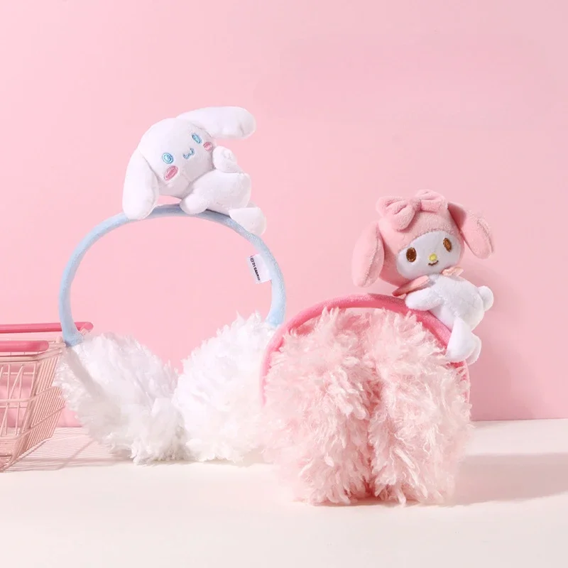 Anime Sanrio Kawaii Mymelody New Earmuffs Foldable Winter Plush Thickened Version Outdoors Cartoon Cute Girl Christmas Present
Anime Sanrio Kawaii Mymelody New Earmuffs Foldable Winter Plush Thickened Version Outdoors Cartoon Cute Girl Christmas Present