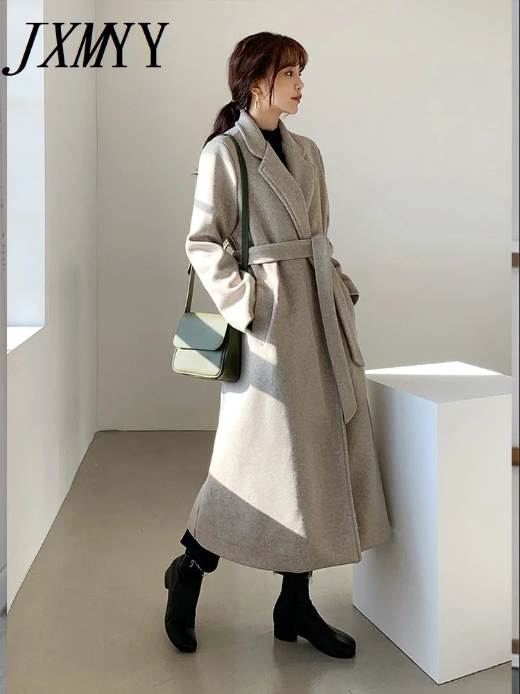 JXMYY 2022 Winter Fashion New Elegant Temperament Woolen Coat Shoulder Strap Thickened Two-Color Woolen Long Woolen Coat
JXMYY 2022 Winter Fashion New Elegant Temperament Woolen Coat Shoulder Strap Thickened Two-Color Woolen Long Woolen Coat