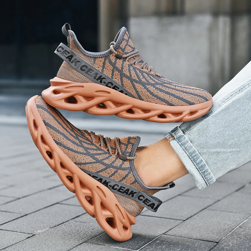 2023 New Large Mesh Shoes Summer Fried Dough Twists Bottom Mesh Breathable Sports Shoes Korean Men's Shoes Light Shoes
2023 New Large Mesh Shoes Summer Fried Dough Twists Bottom Mesh Breathable Sports Shoes Korean Men's Shoes Light Shoes