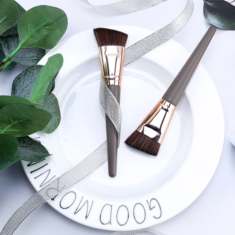 1PCS Oblique Head Foundation Brush Powder Concealer Liquid Foundation Face Makeup Brushes Tools Professional Beauty Cosmetics
1PCS Oblique Head Foundation Brush Powder Concealer Liquid Foundation Face Makeup Brushes Tools Professional Beauty Cosmetics