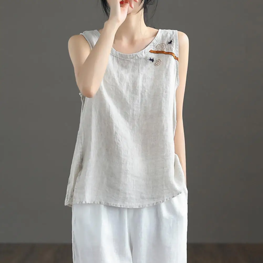 Жилет женский тонкий с вышивкой, универсальный жилет из хлопка и льна в ретро стиле, не скатывается, одежда
Жилет женский тонкий с вышивкой, универсальный жилет из хлопка и льна в ретро стиле, не скатывается, одежда