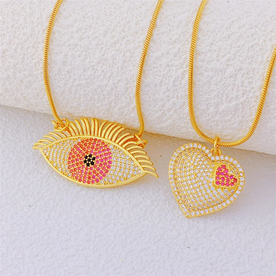 Женское ожерелье с подвеской в виде сердца, золотистого цвета 
Женское ожерелье с подвеской в виде сердца, золотистого цвета