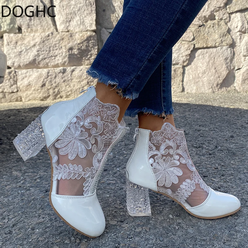 2022 New Style Women's Mesh Black Ankle Boots Women's Summer Square Heel Boots Sandals Women's Round Toe Lace Boots
2022 New Style Women's Mesh Black Ankle Boots Women's Summer Square Heel Boots Sandals Women's Round Toe Lace Boots