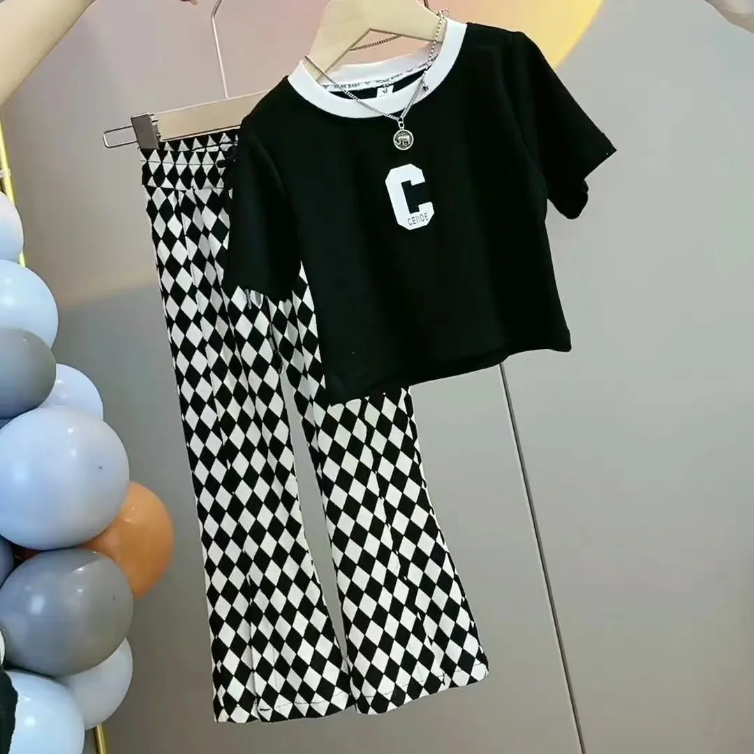 Summer 2Pcs Children's Casual Clothing Set Girls' Round Neck Short Sleeve T-Shirt and Ice Silk Pants Set 3 To 12 Years Clothes
Summer 2Pcs Children's Casual Clothing Set Girls' Round Neck Short Sleeve T-Shirt and Ice Silk Pants Set 3 To 12 Years Clothes