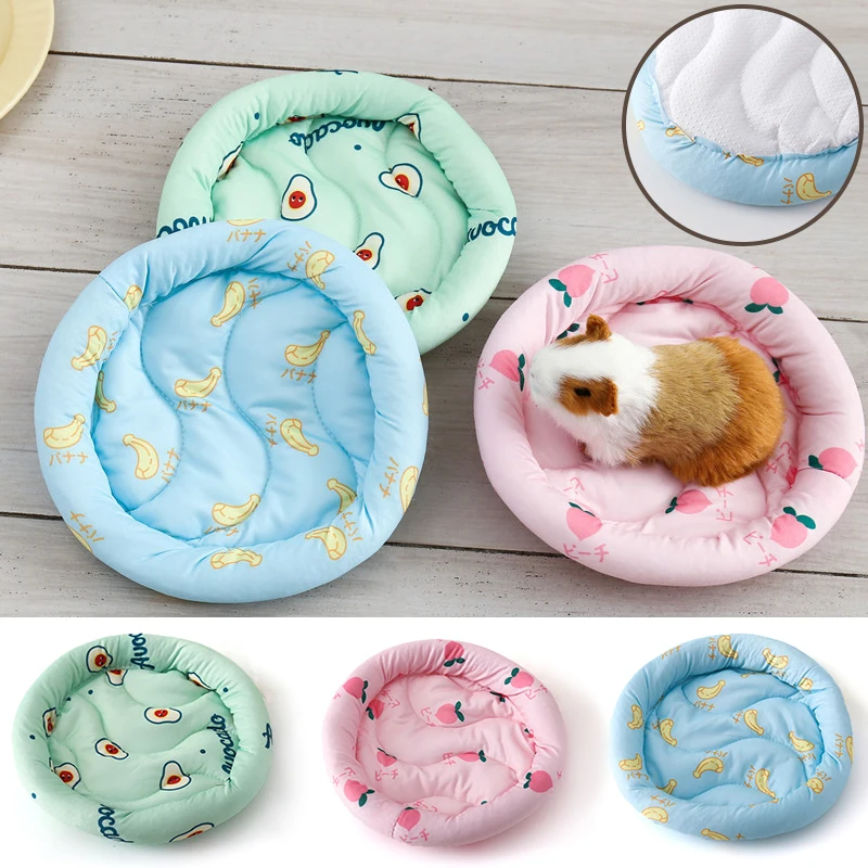 Winter Warm Small Pet Mat Hamster Nest Small Animal Cushion Guinea Pig Bed Warm Soft Plush House For Squirrel Hedgehog Rabbit
Winter Warm Small Pet Mat Hamster Nest Small Animal Cushion Guinea Pig Bed Warm Soft Plush House For Squirrel Hedgehog Rabbit