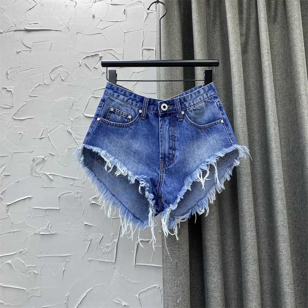 2023 Summer New Dark Blue Denim Shorts Fringed Burr High Waist Sexy Hot Girl Super Short Shorts Fashion A-line Hot Pants Women
2023 Summer New Dark Blue Denim Shorts Fringed Burr High Waist Sexy Hot Girl Super Short Shorts Fashion A-line Hot Pants Women