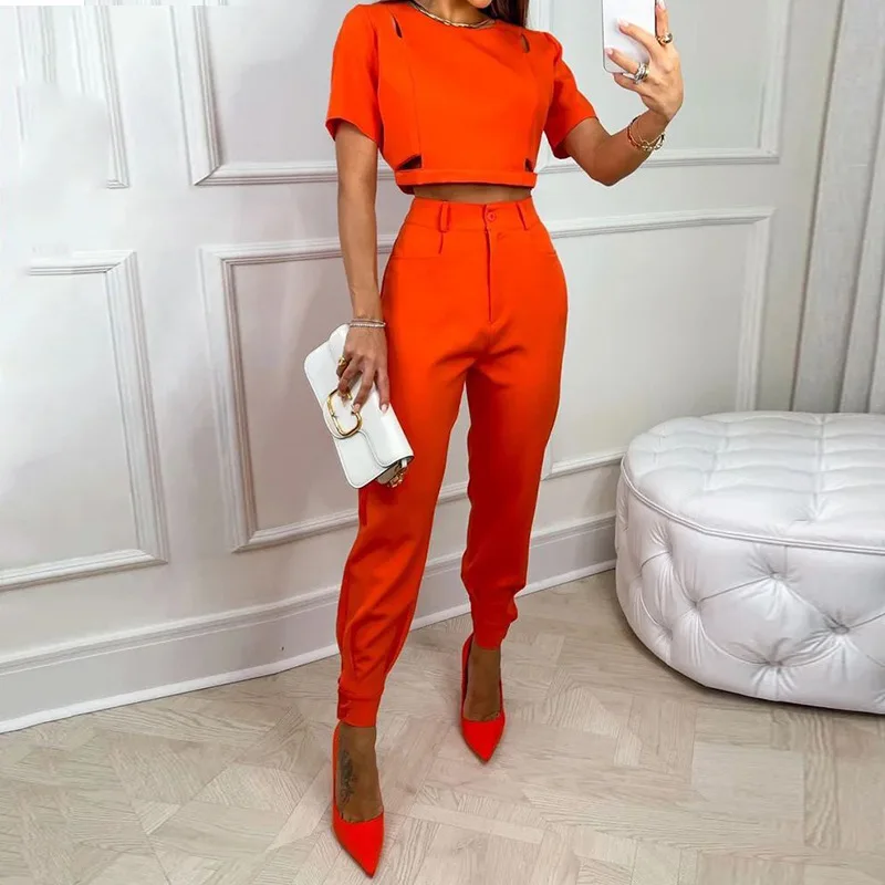 2023 Women's Set Casual Solid Hollow Top High Waist Small Feet Pants Two Piece Set
2023 Women's Set Casual Solid Hollow Top High Waist Small Feet Pants Two Piece Set