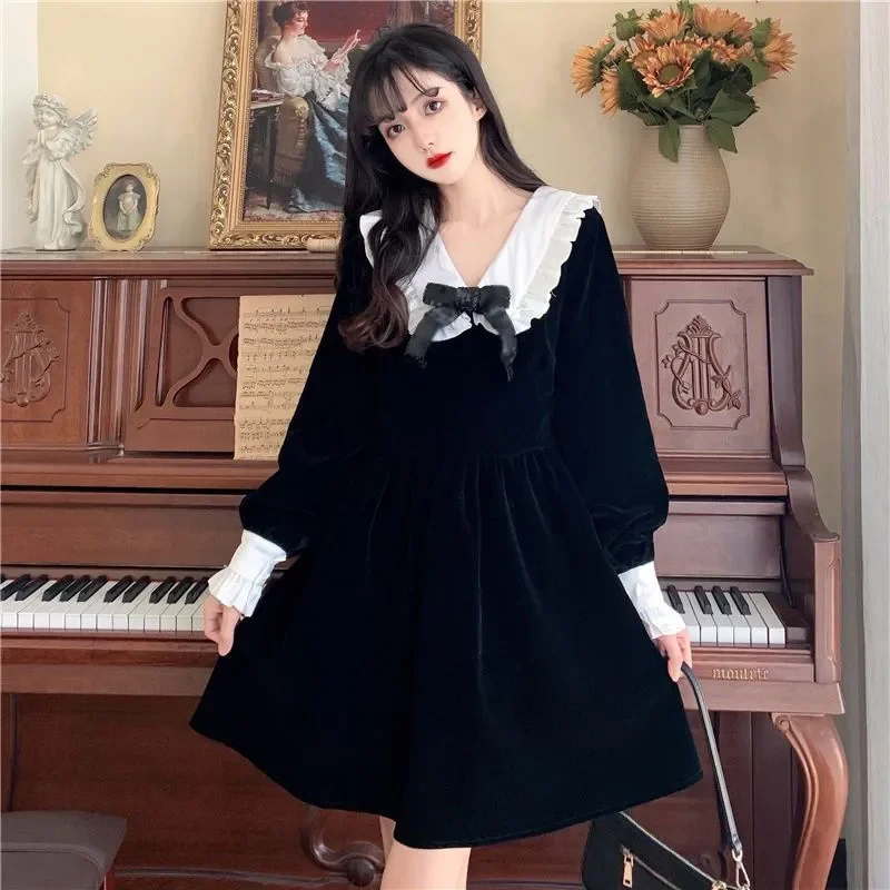 2022 Summer Retro A-line Dress Bow Tie Doll Collar Waist Thin Temperament Bubble Long-sleeved Dress Female Trend New Dress
2022 Summer Retro A-line Dress Bow Tie Doll Collar Waist Thin Temperament Bubble Long-sleeved Dress Female Trend New Dress