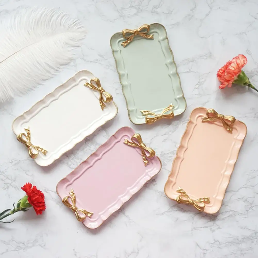 Creative Resin Dessert Plate Gold Macarons Color Bow Cake Storage Trays Jewelry Display Storage Tray Food Dish Organizer Decor
Creative Resin Dessert Plate Gold Macarons Color Bow Cake Storage Trays Jewelry Display Storage Tray Food Dish Organizer Decor