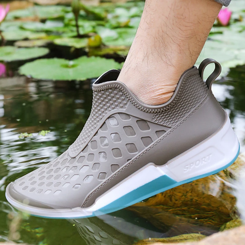 Outdoor Men Rain Boots Waterproof Work Light Ankle Rainboots Fashion Slip on Rain Boots Rubber Fishing Kitchen Shoes Size 39-44
Outdoor Men Rain Boots Waterproof Work Light Ankle Rainboots Fashion Slip on Rain Boots Rubber Fishing Kitchen Shoes Size 39-44