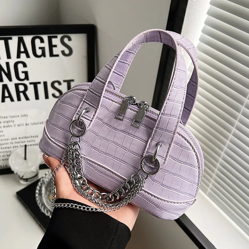 Texture Fashion Handbag Women's Bag 2022 Brand Bag New Simple Shoulder Messenger Bag All-match Popular Shell Bag
Texture Fashion Handbag Women's Bag 2022 Brand Bag New Simple Shoulder Messenger Bag All-match Popular Shell Bag