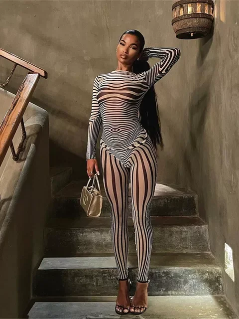 Mesh Striped Two Piece Set Women Sheath Body-Shaping High Street Sexy Hipster Long Sleeve O-Neck Female Streetwear Outfits
Mesh Striped Two Piece Set Women Sheath Body-Shaping High Street Sexy Hipster Long Sleeve O-Neck Female Streetwear Outfits