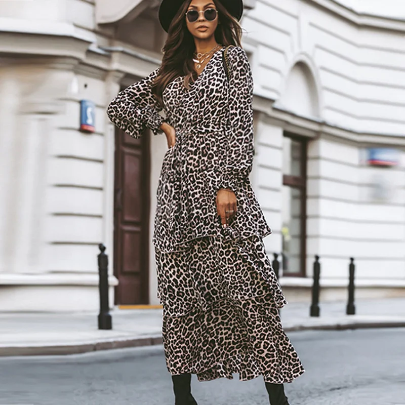 Autumn/Winter New Women's Cake Skirt Elegant and Elegant V-neck Layered Dress 2023
Autumn/Winter New Women's Cake Skirt Elegant and Elegant V-neck Layered Dress 2023