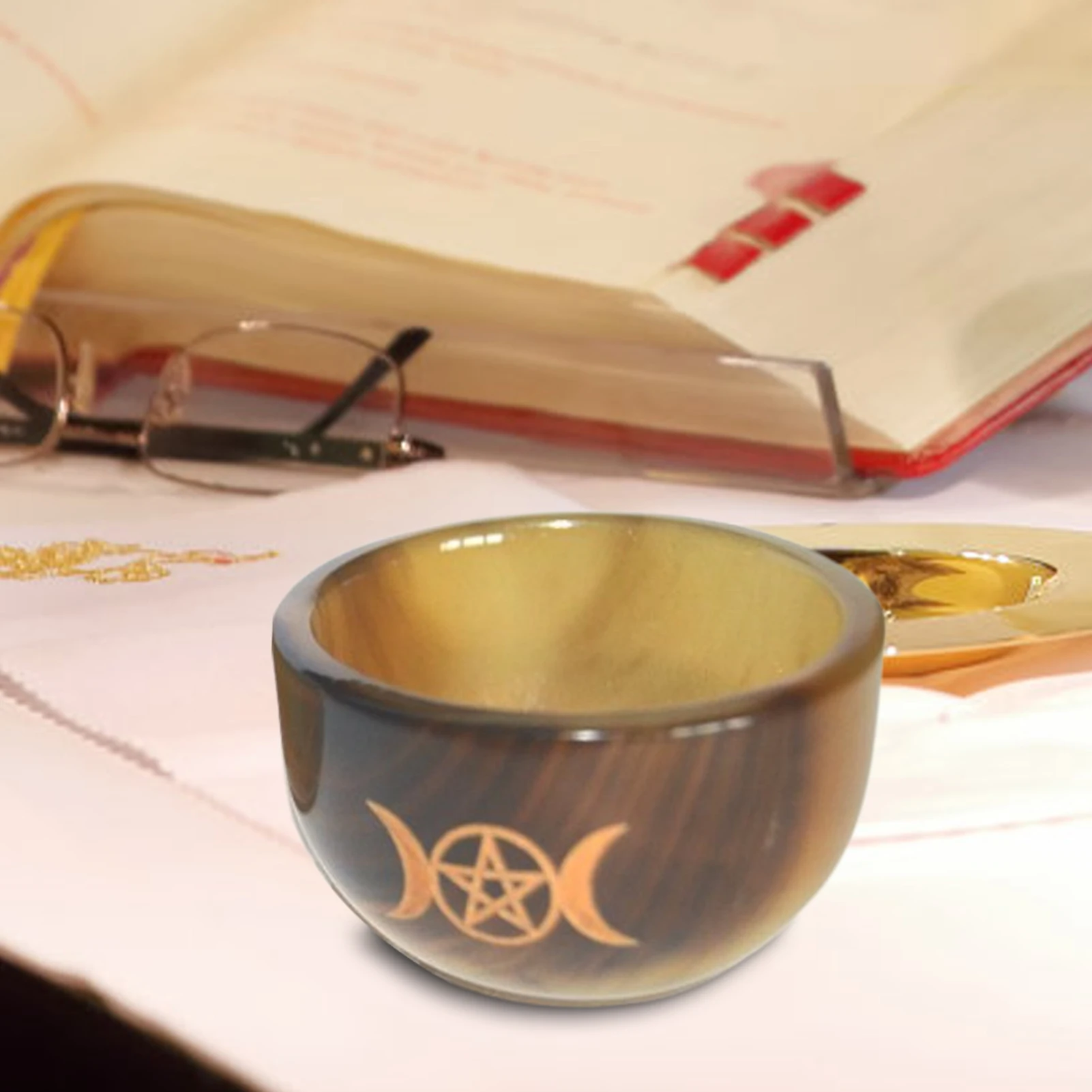 Pentagram Altar Offering Cup Pentagram Altar Decorative Cups Witch Pendulum Cup For Altars Ceremonies Prayers Smearing 
Pentagram Altar Offering Cup Pentagram Altar Decorative Cups Witch Pendulum Cup For Altars Ceremonies Prayers Smearing
