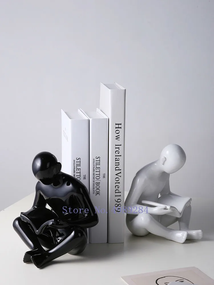 Creative ceramics Sculpture modern desktop Bookcase finishing Decorative accessories Home Crafts ornaments decoration
Creative ceramics Sculpture modern desktop Bookcase finishing Decorative accessories Home Crafts ornaments decoration