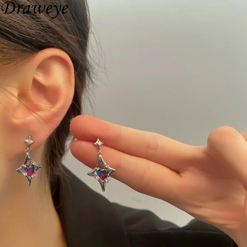 Draweye Y2k Fashion Vintage Earrings for Women Cross Hiphop Gothic Punk Style Jewelry Geometric Korean Fashion Pendientes
Draweye Y2k Fashion Vintage Earrings for Women Cross Hiphop Gothic Punk Style Jewelry Geometric Korean Fashion Pendientes