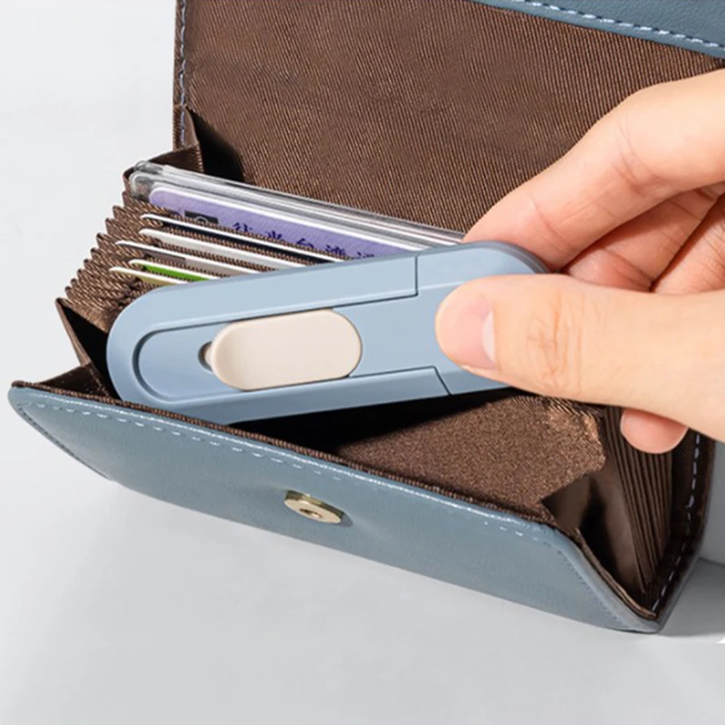 Pocket Knife Mini Portable Utility Knives Auto-Retract Metal Blade for Paper Box Exact Cutter Crafts Small Knife Stationery
Pocket Knife Mini Portable Utility Knives Auto-Retract Metal Blade for Paper Box Exact Cutter Crafts Small Knife Stationery